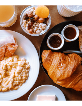 A Night at the Académie Hotel